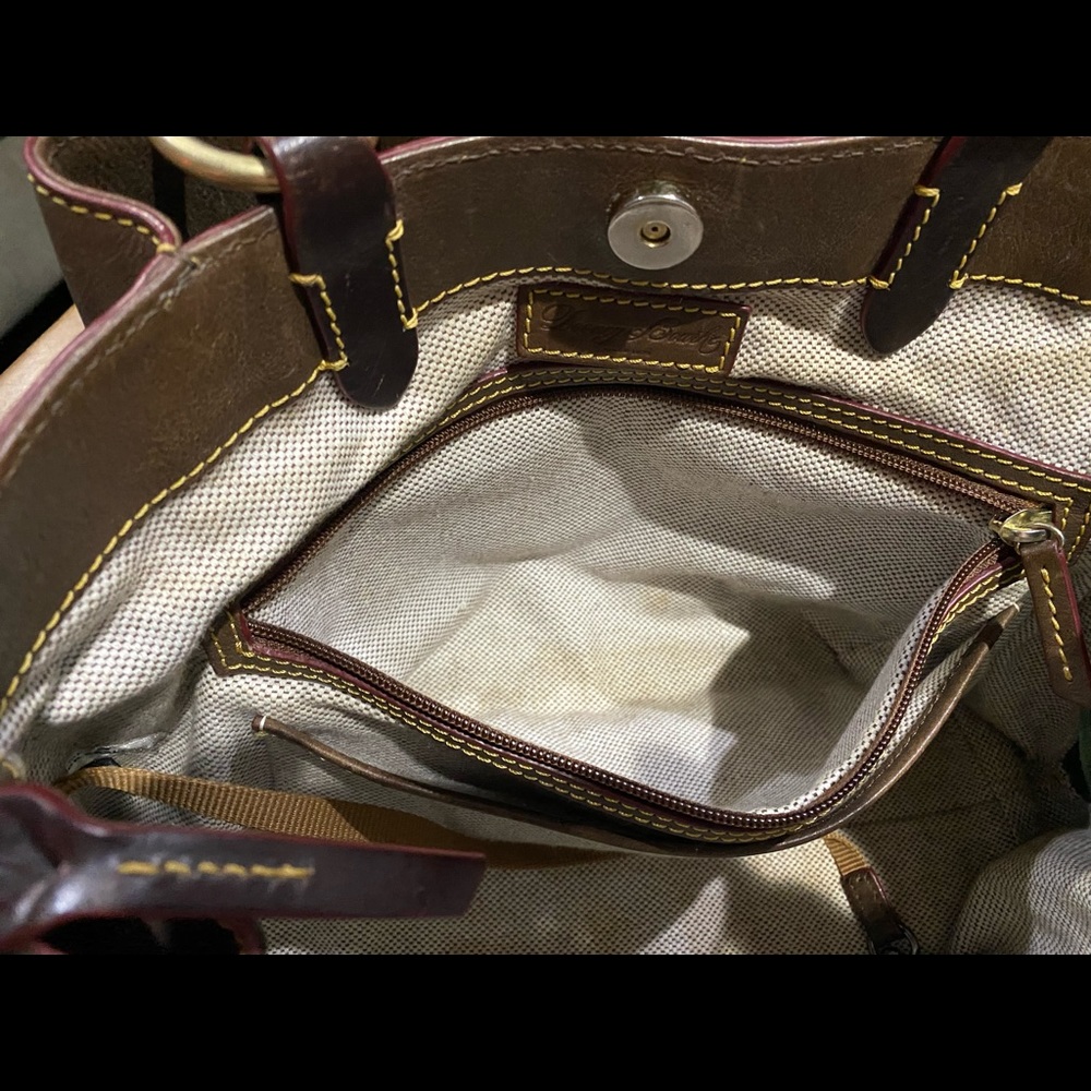 Dooney & Bourke Florentine Large Zip Barlow - Picture 9 of 14